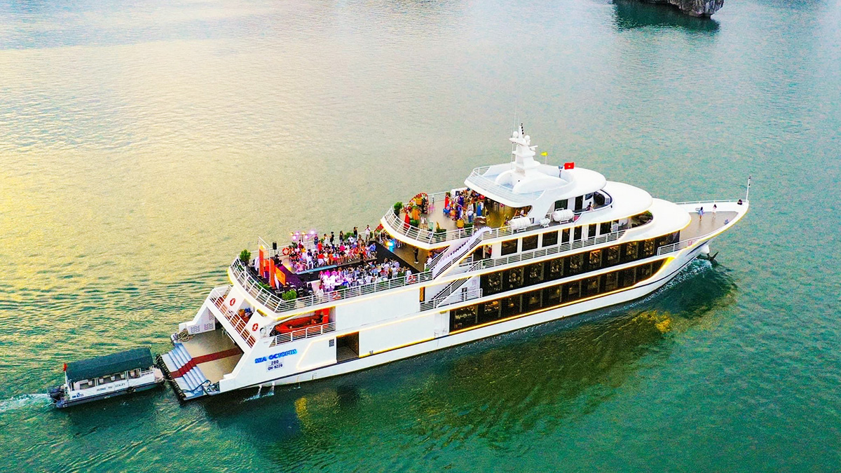 Tour ăn tối trên Du thuyền Sea Octopus Hạ Long